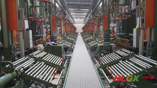 青島雙星輪胎硫化車(chē)間 青島雙星輪胎硫化車(chē)間